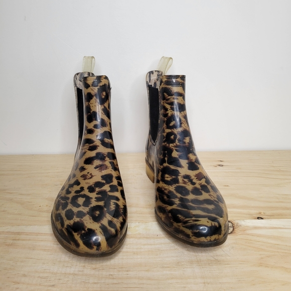 J. Crew leopard print shirt rain boots 7 - Picture 2 of 5